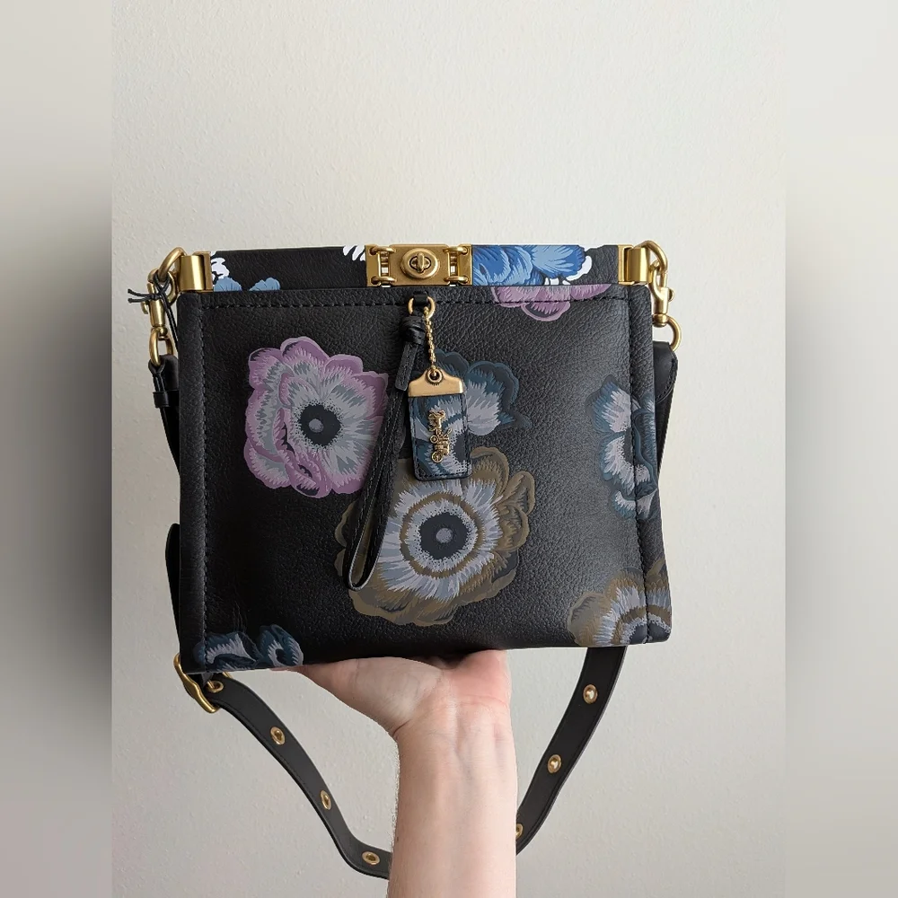Coach Kaffe Fasset Troupe Shoulder Bag - Picture 1 of 13